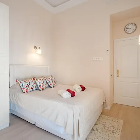Villa Con Piscina En Madronal Fanabe, *